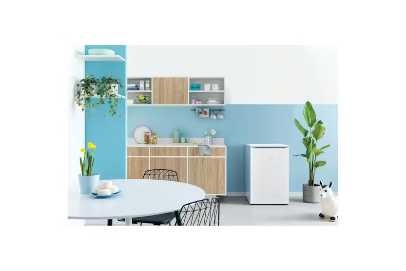 Indesit Freestanding Table Top Freezer | I55ZM1110W1