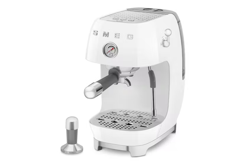 Smeg 50's Style Espresso Cold Brew Coffee Machine | White | ECF03WHUK