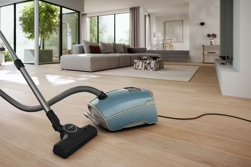 Miele Guard L1 Powerline SUDF0 Bagged Cylinder Vacuum Cleaner | L1BLUE