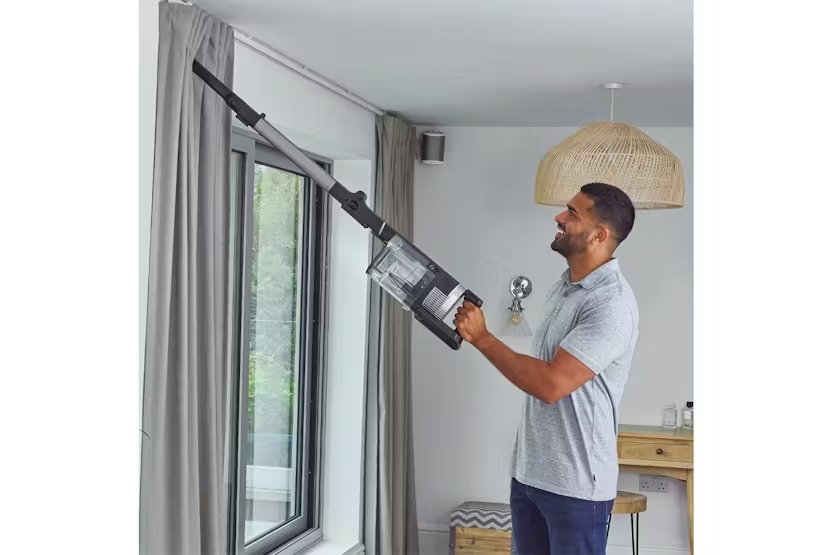 Shark Stratos Anti Hair Wrap Plus Pet Pro Cordless Stick Vacuum | IZ420UKT