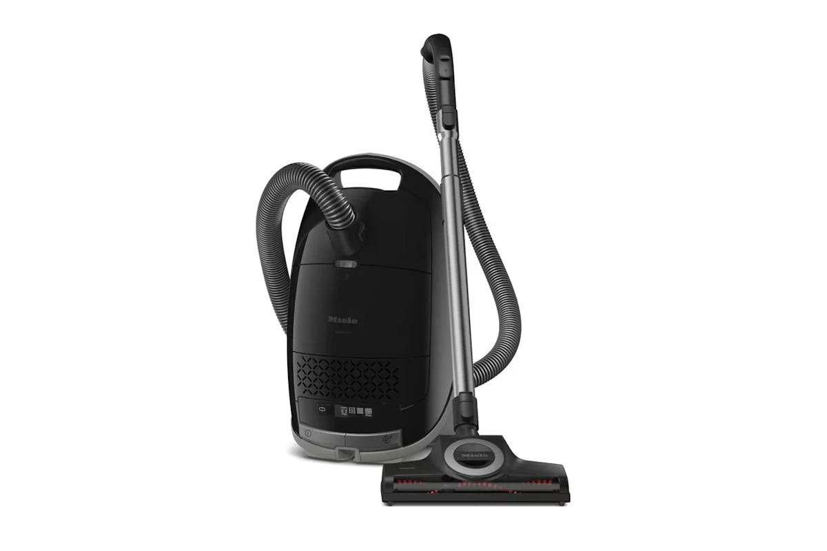 Miele Guard M1 Cat & Dog Bagged Cylinder Vacuum Cleaner | M1CAT&DOG